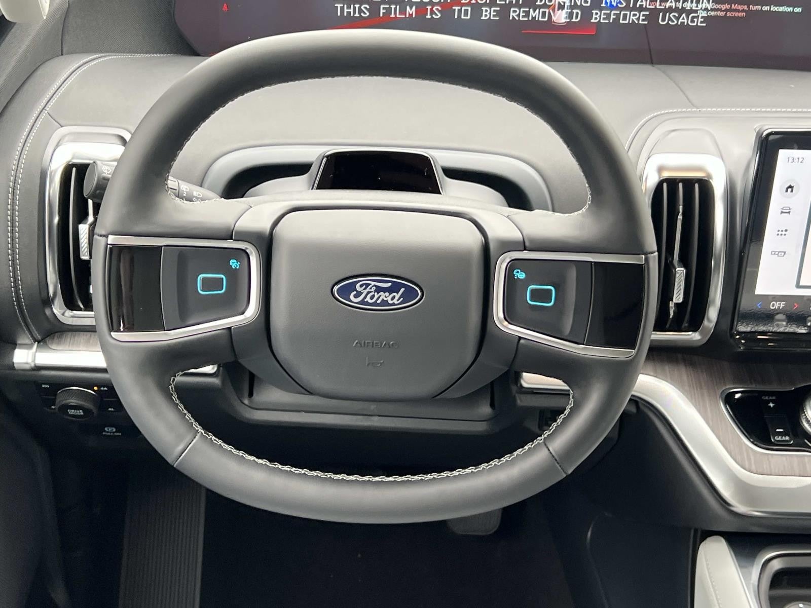 2026 Ford Expedition PLATINUM 4X4