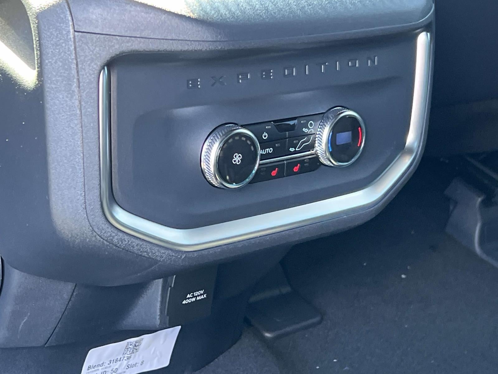 2025 Ford Expedition PLATINUM 4X4