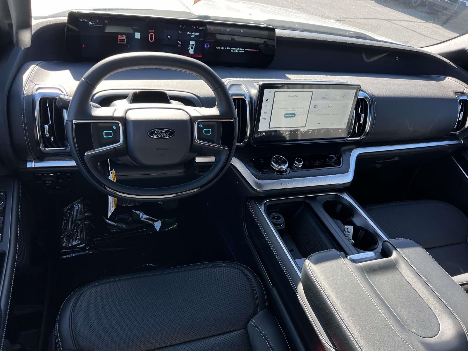 2025 Ford Expedition PLATINUM 4X4