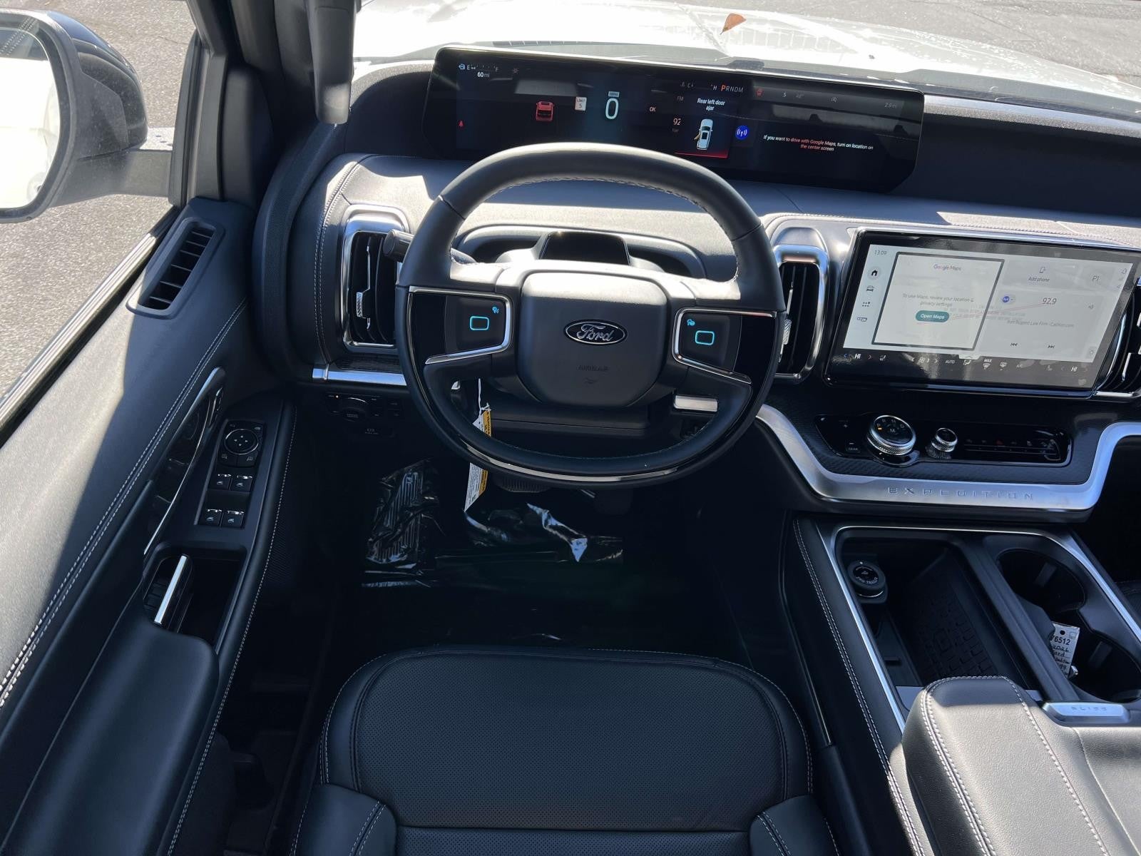 2025 Ford Expedition PLATINUM 4X4