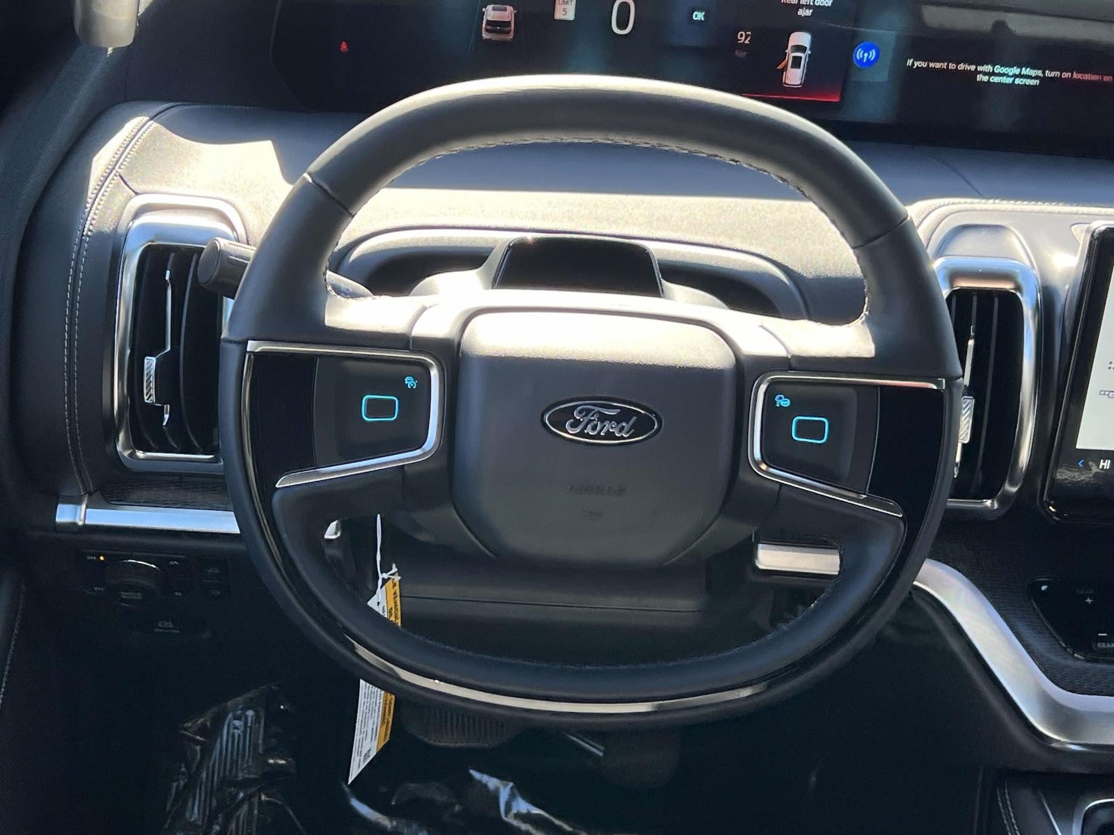 2025 Ford Expedition PLATINUM 4X4