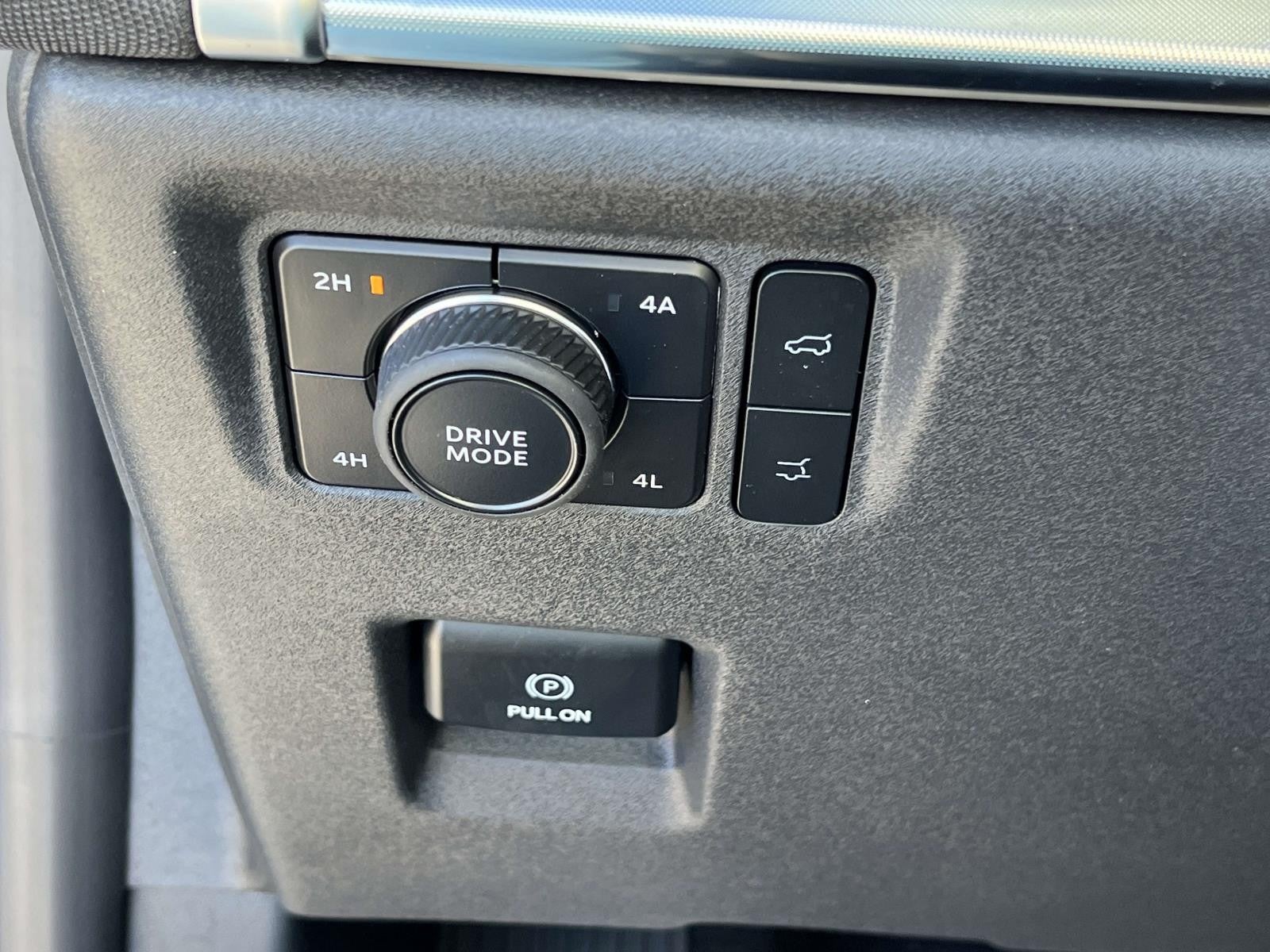 2025 Ford Expedition PLATINUM 4X4