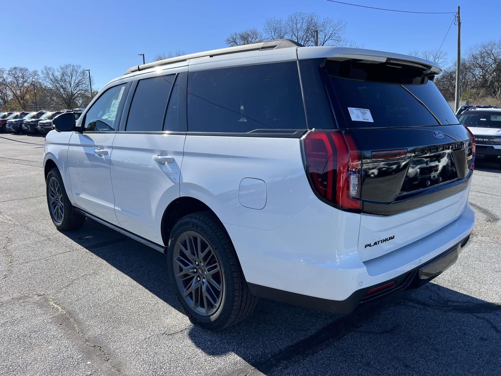 2025 Ford Expedition PLATINUM 4X4