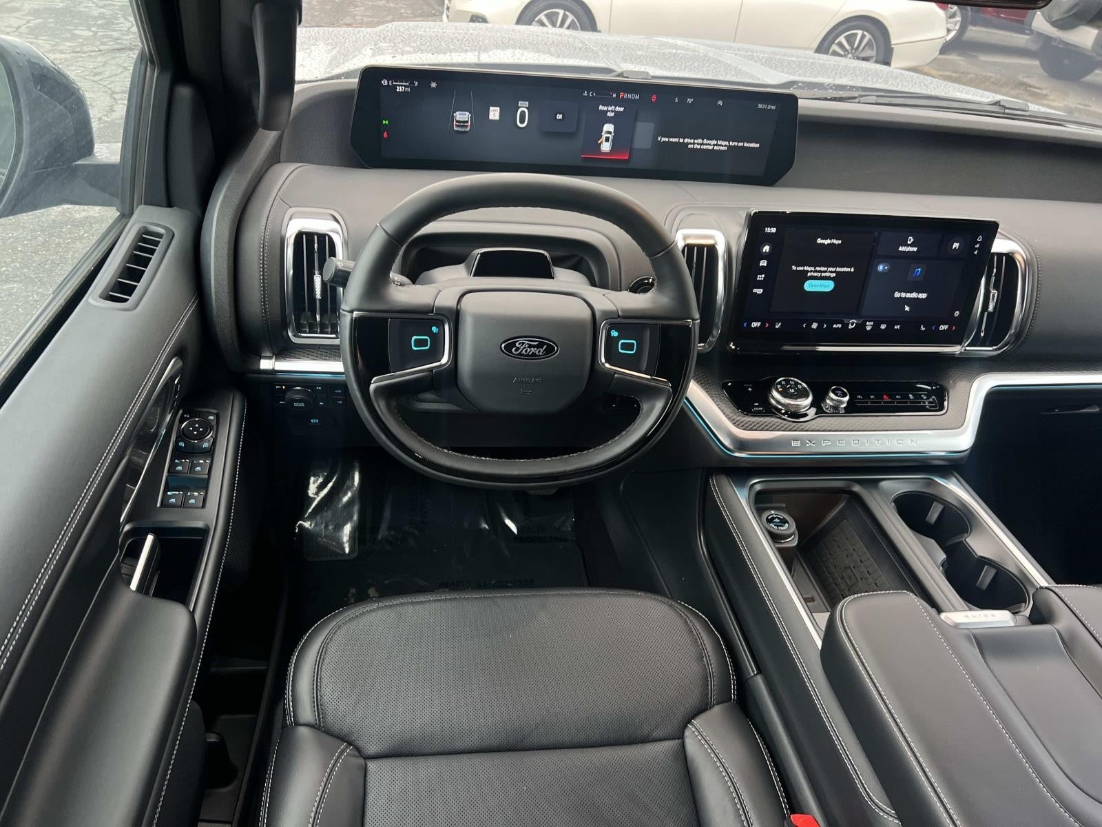 2025 Ford Expedition PLATINUM 4X4