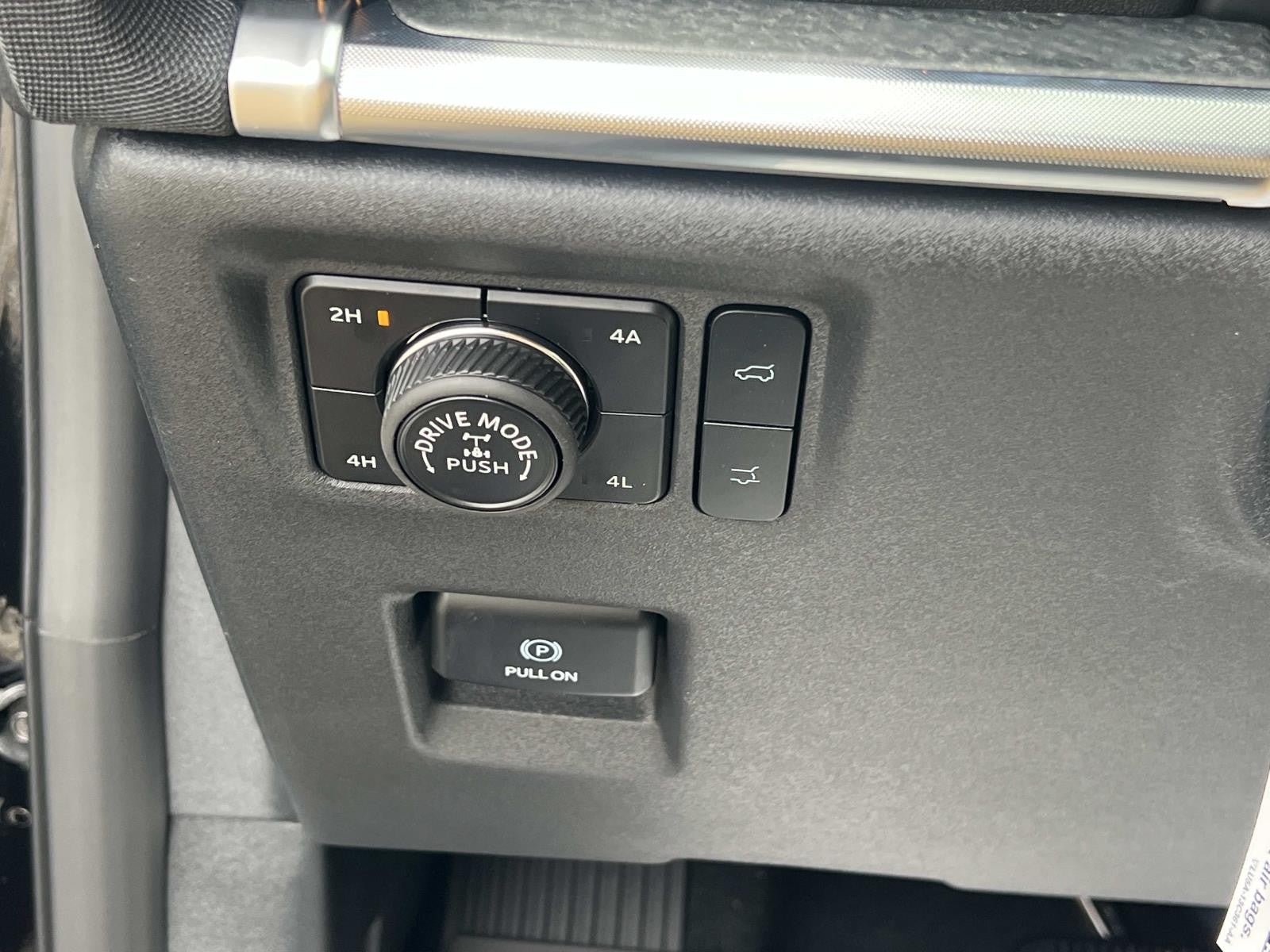 2025 Ford Expedition TREMOR 4X4