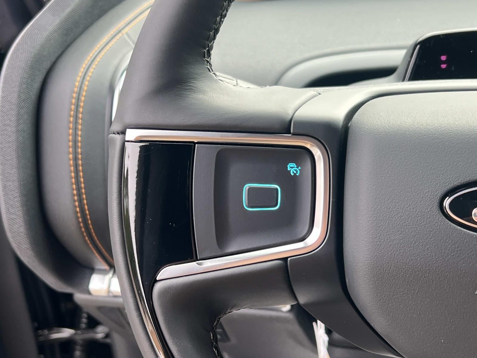 2025 Ford Expedition TREMOR 4X4