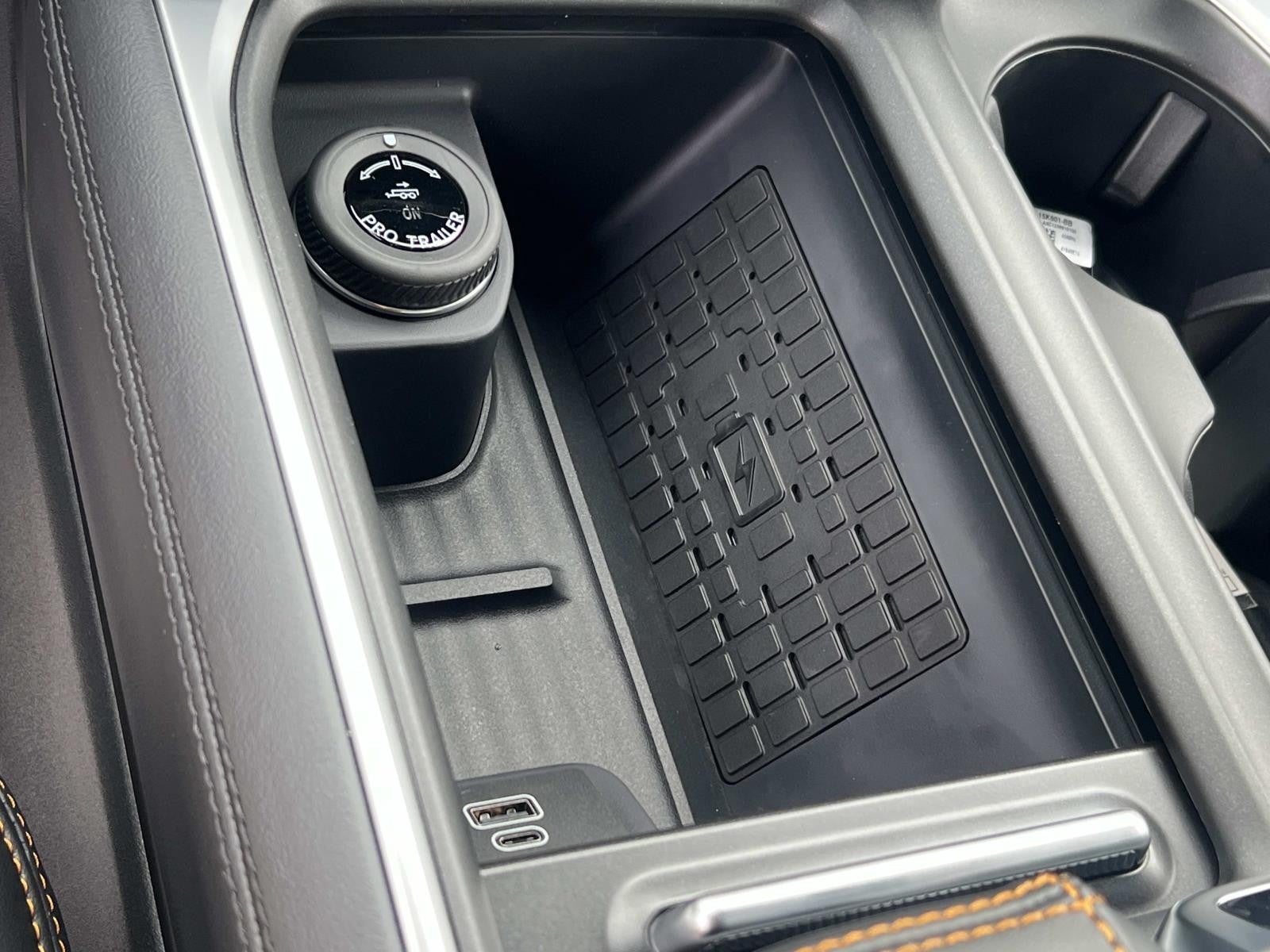 2025 Ford Expedition TREMOR 4X4