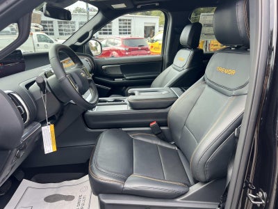 2025 Ford Expedition TREMOR 4X4