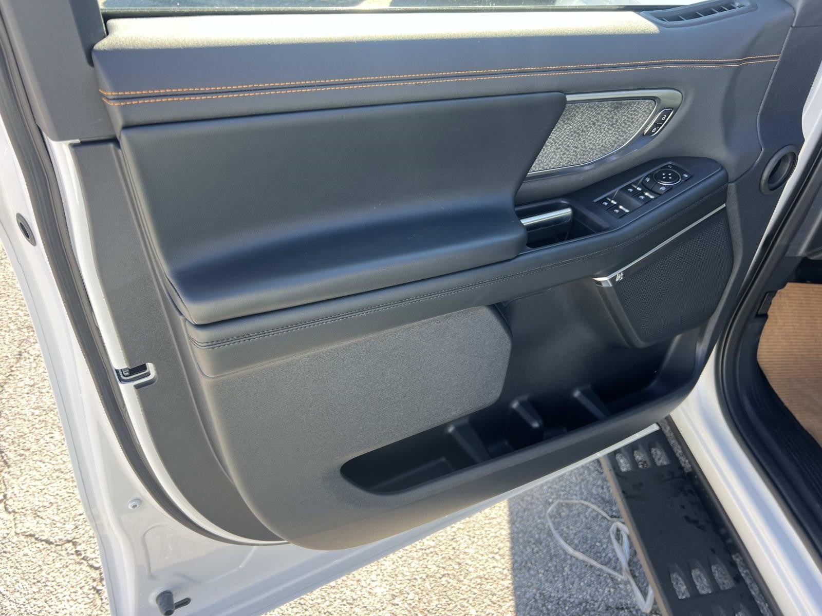 2025 Ford Expedition TREMOR 4X4