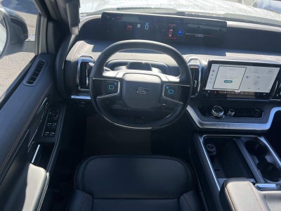 2025 Ford Expedition TREMOR 4X4