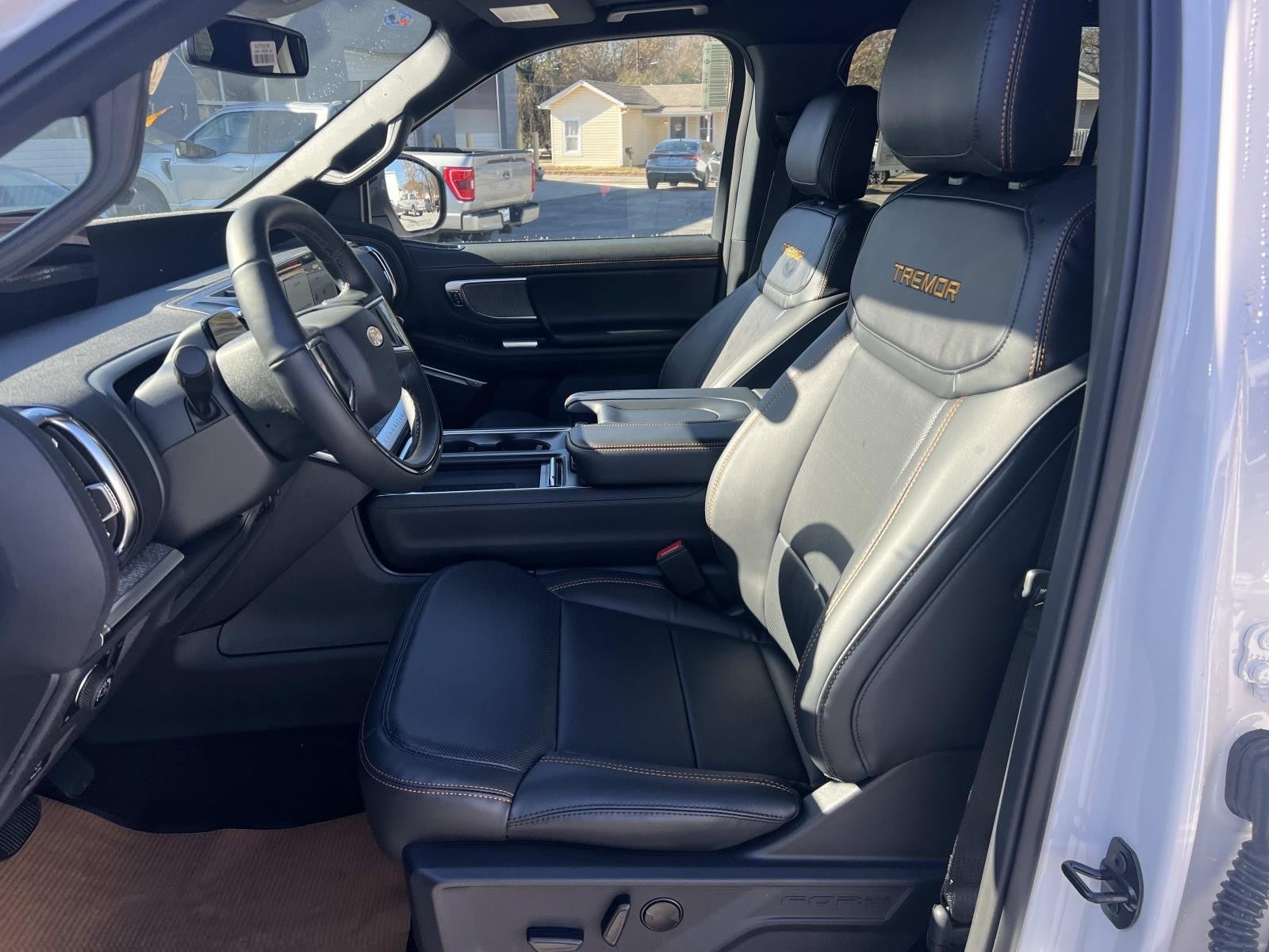 2025 Ford Expedition TREMOR 4X4