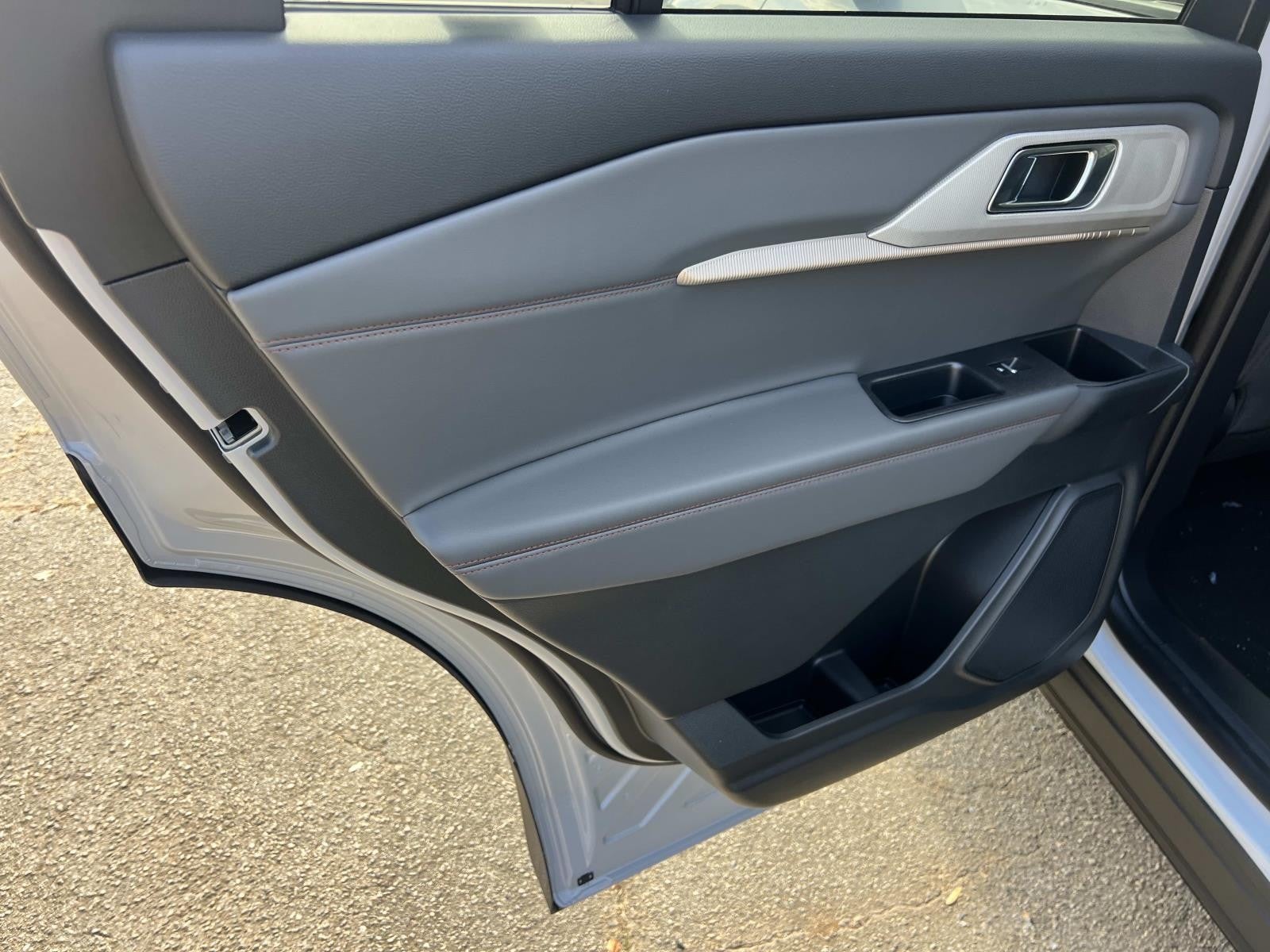 2026 Ford Explorer ACTIVE RWD