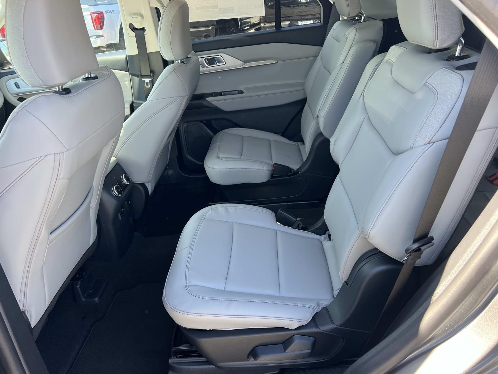 2026 Ford Explorer ACTIVE RWD