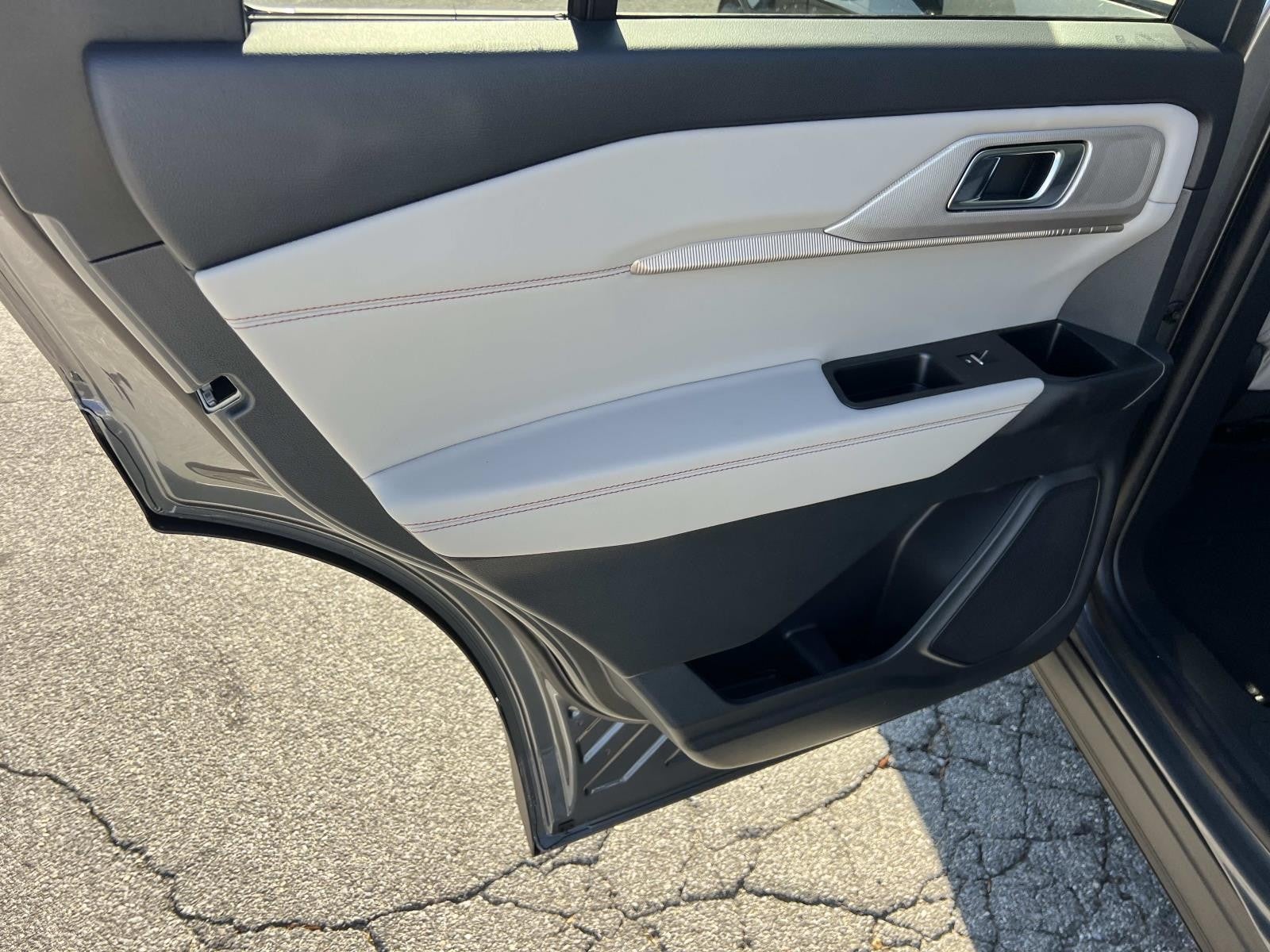 2026 Ford Explorer ACTIVE RWD