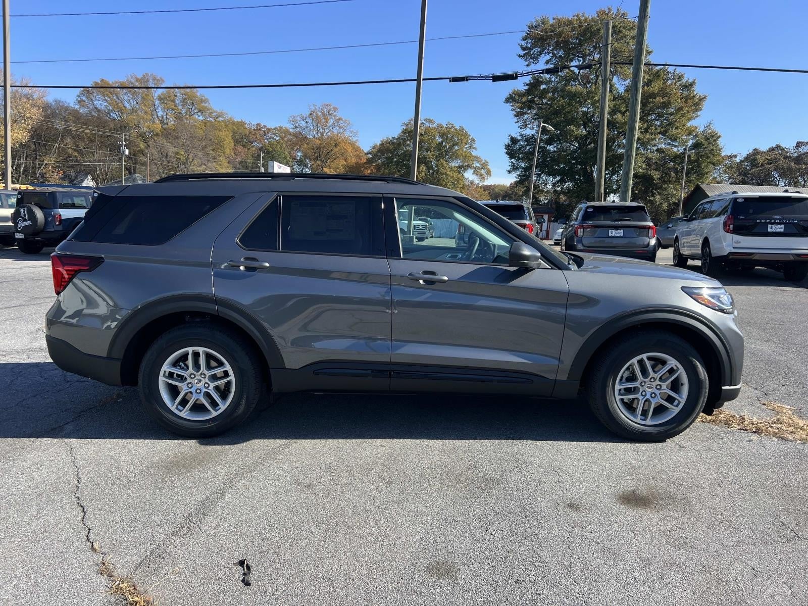 2026 Ford Explorer ACTIVE RWD