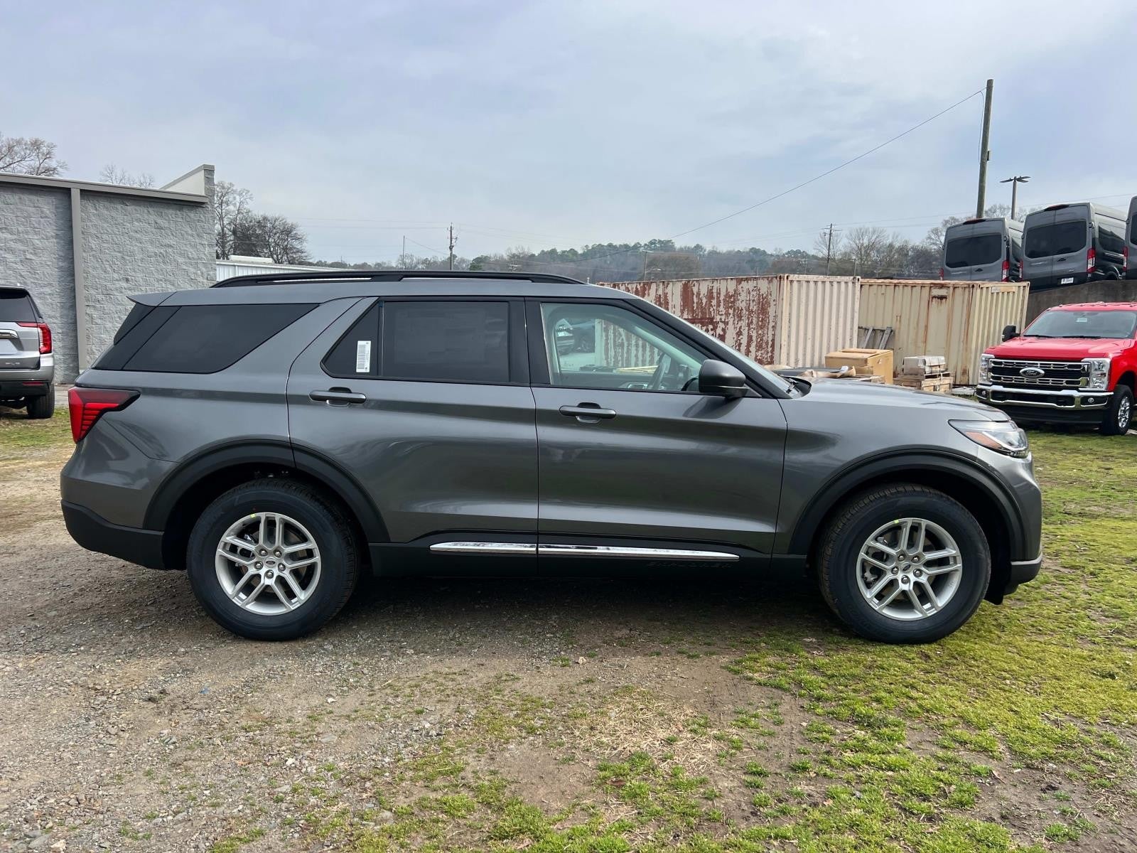 2025 Ford Explorer ACTIVE RWD