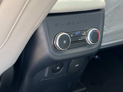 2026 Ford Explorer ACTIVE (100A) RWD