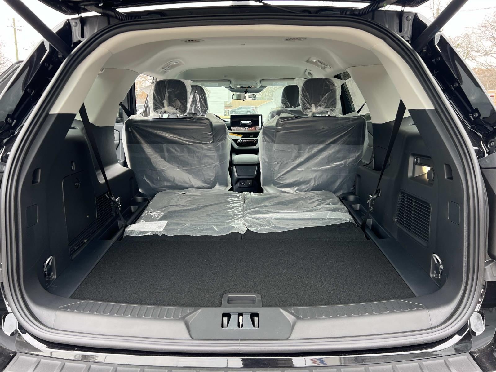 2026 Ford Explorer ACTIVE (100A) RWD