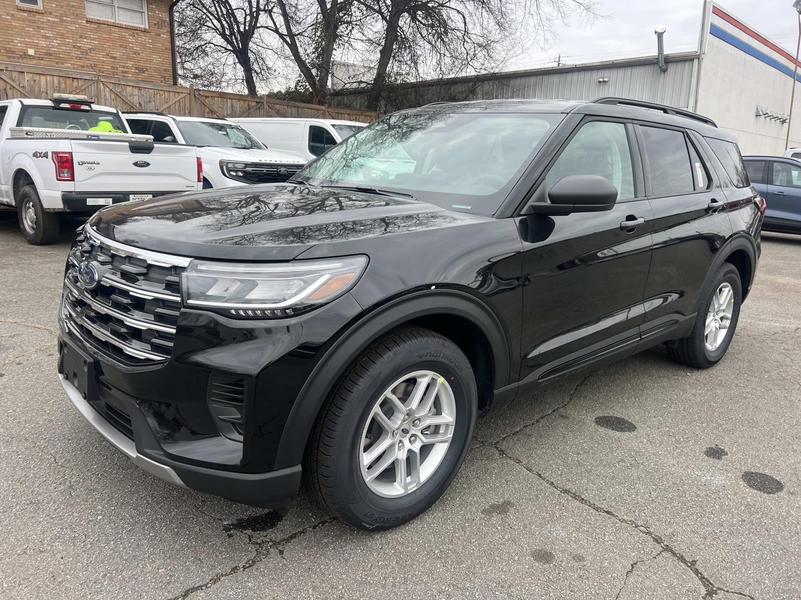 2026 Ford Explorer ACTIVE (100A) RWD