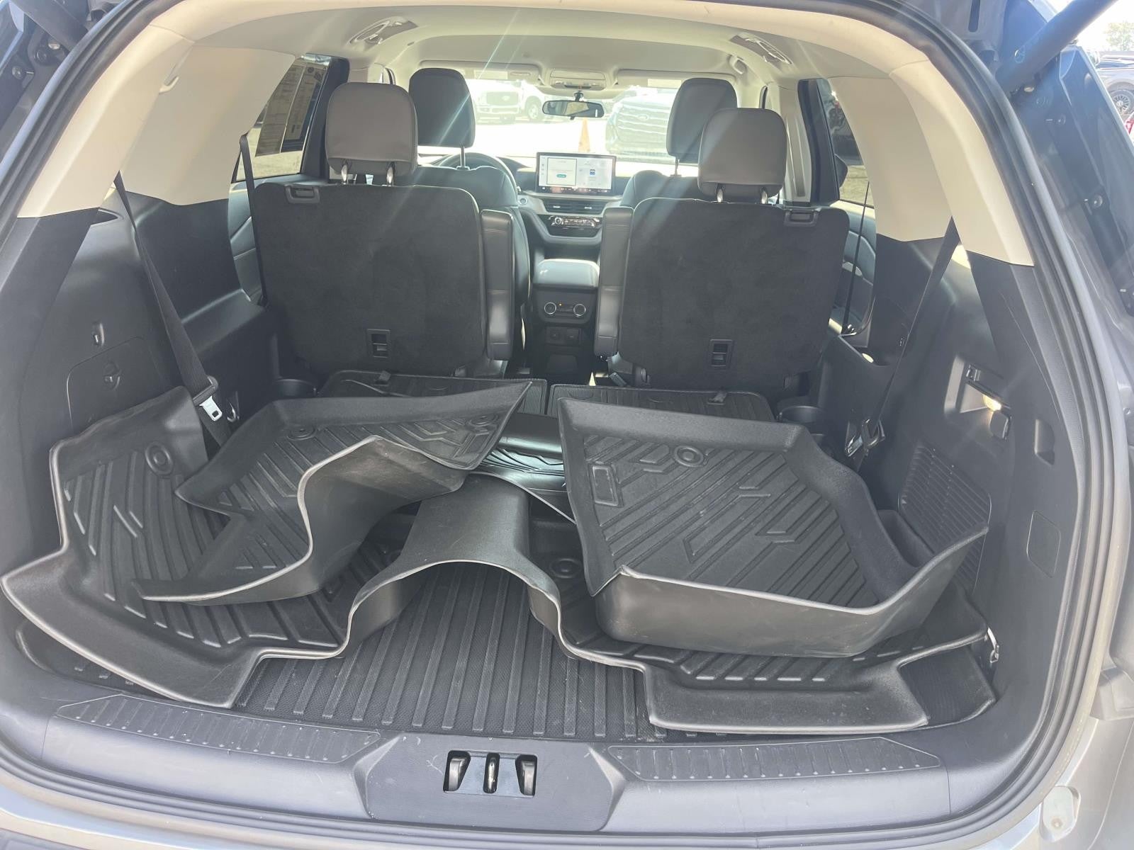 2025 Ford Explorer ACTIVE RWD