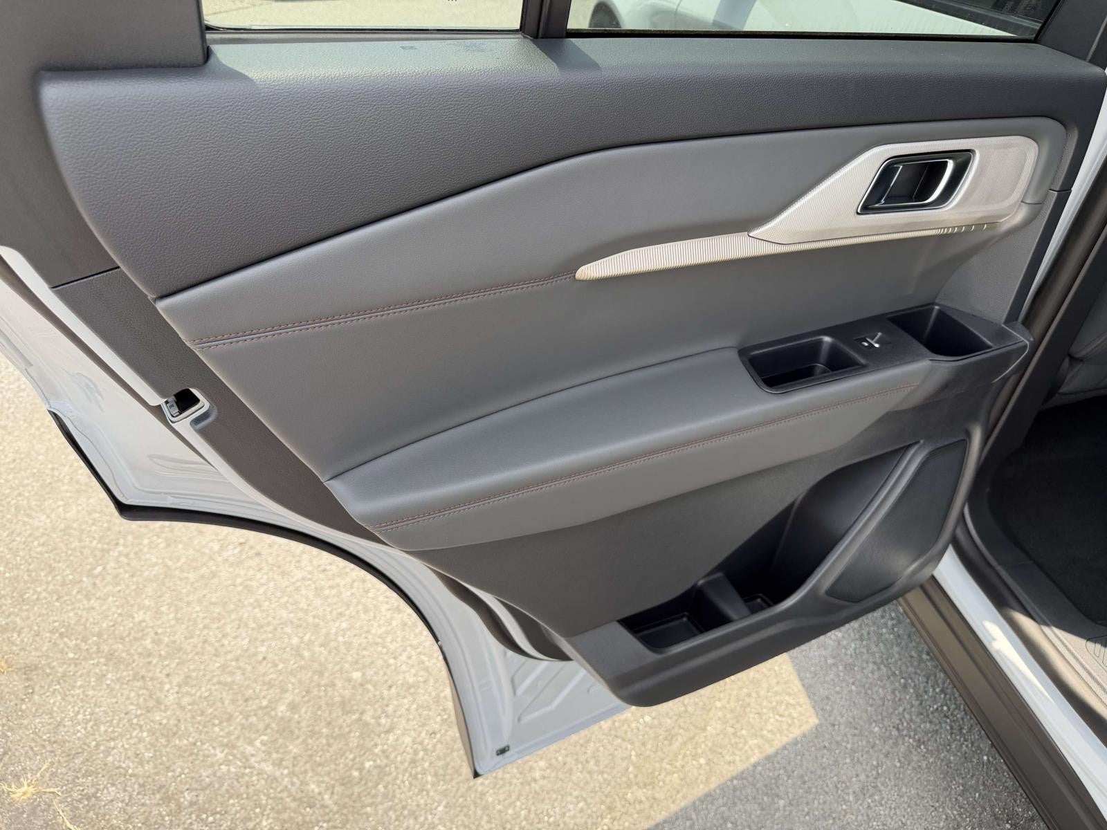 2026 Ford Explorer ACTIVE RWD