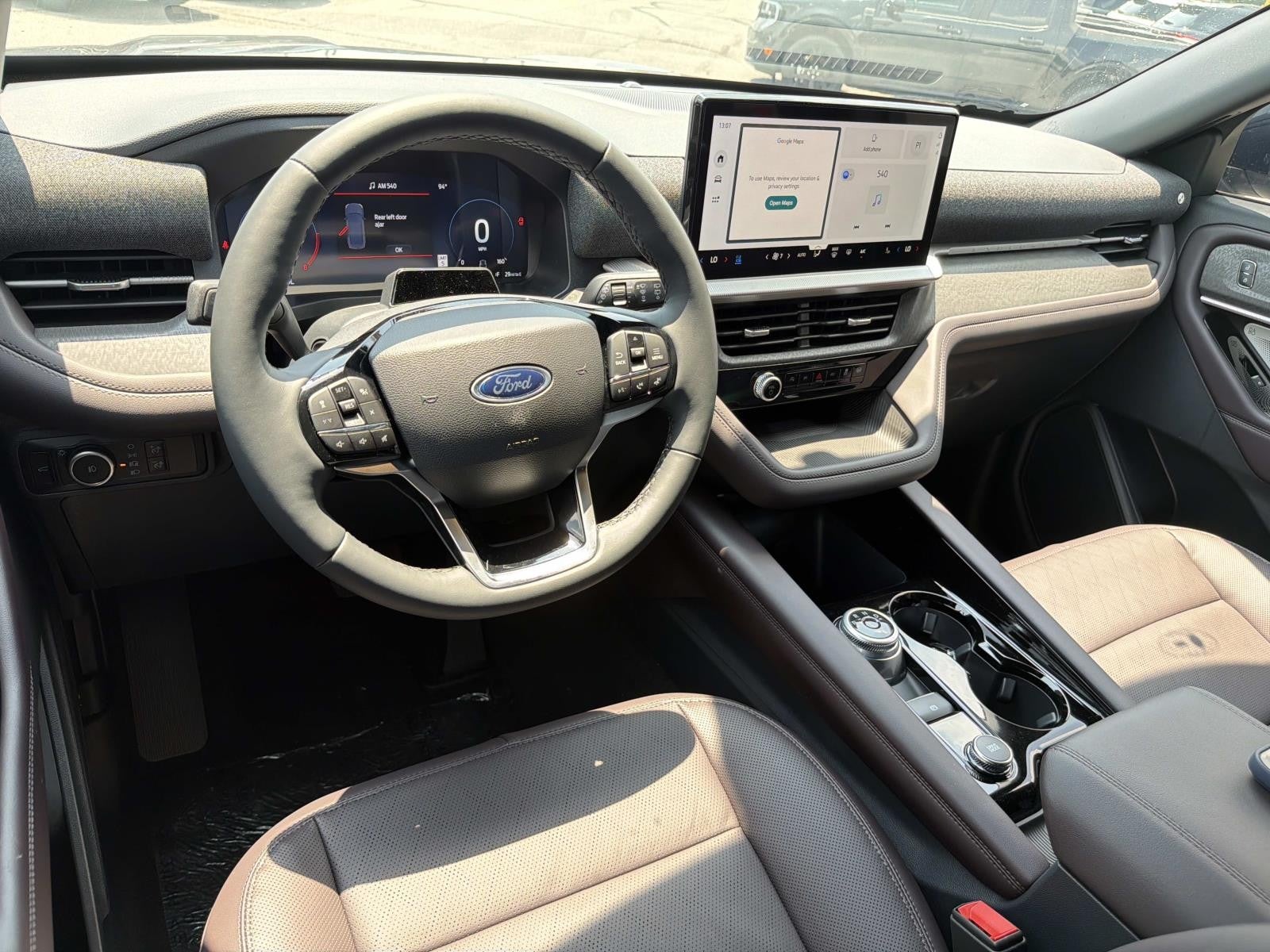 2026 Ford Explorer PLATINUM RWD