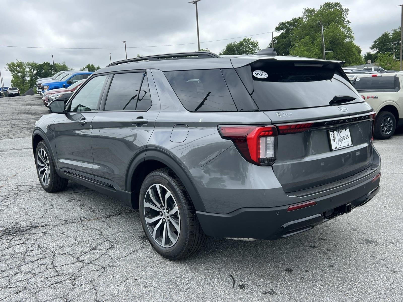 2026 Ford Explorer ST-LINE RWD
