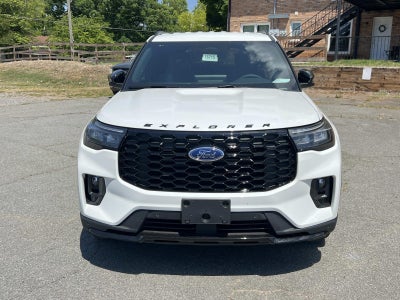 2026 Ford Explorer ST-LINE RWD
