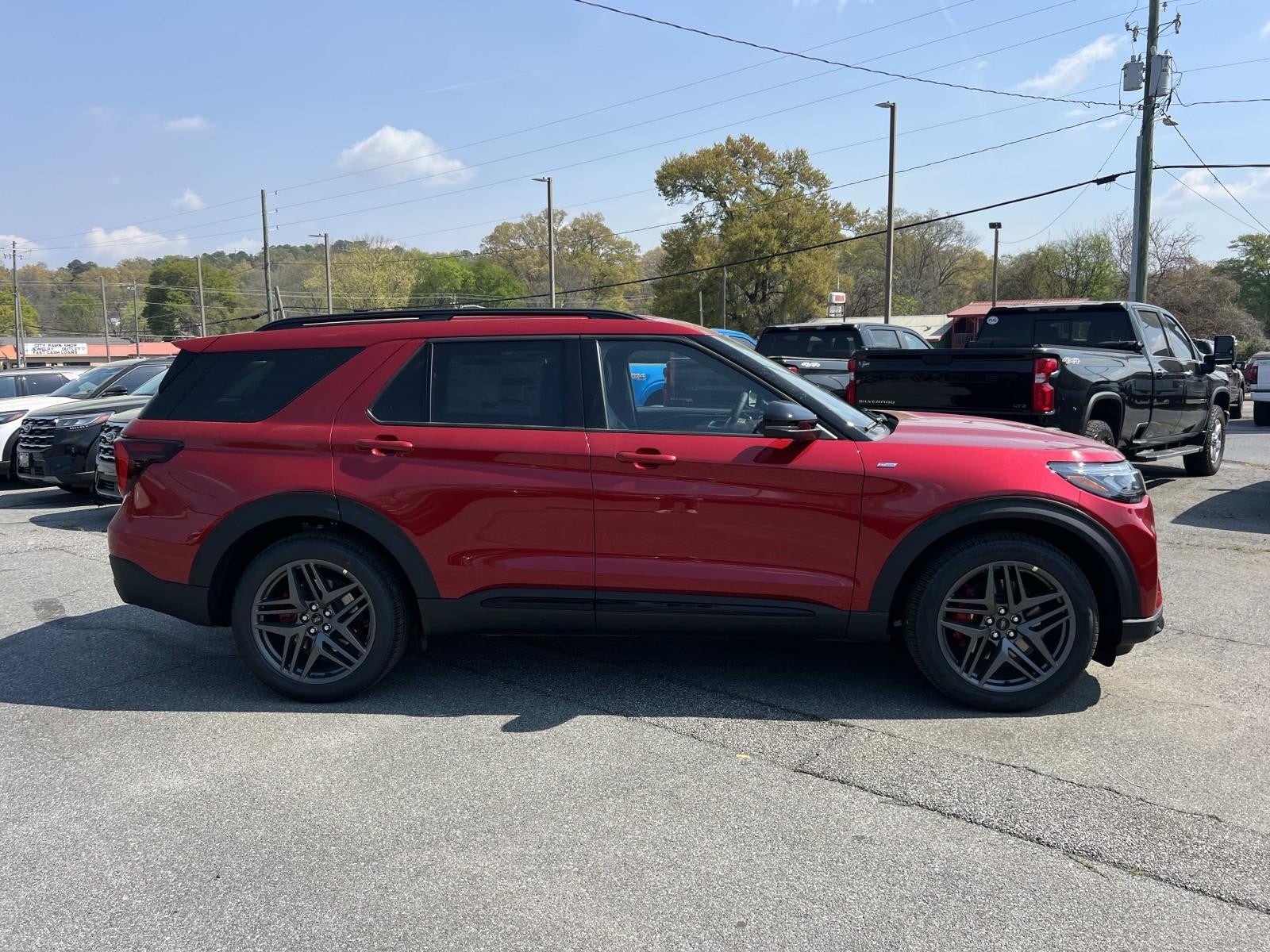 2026 Ford Explorer ST-LINE RWD