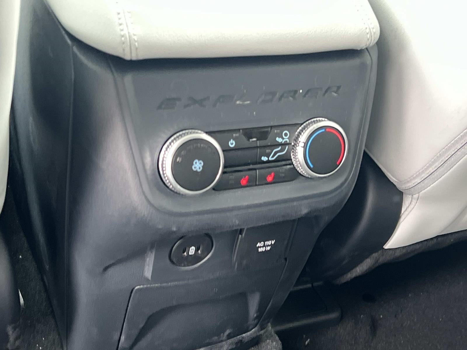 2026 Ford Explorer PLATINUM 4WD