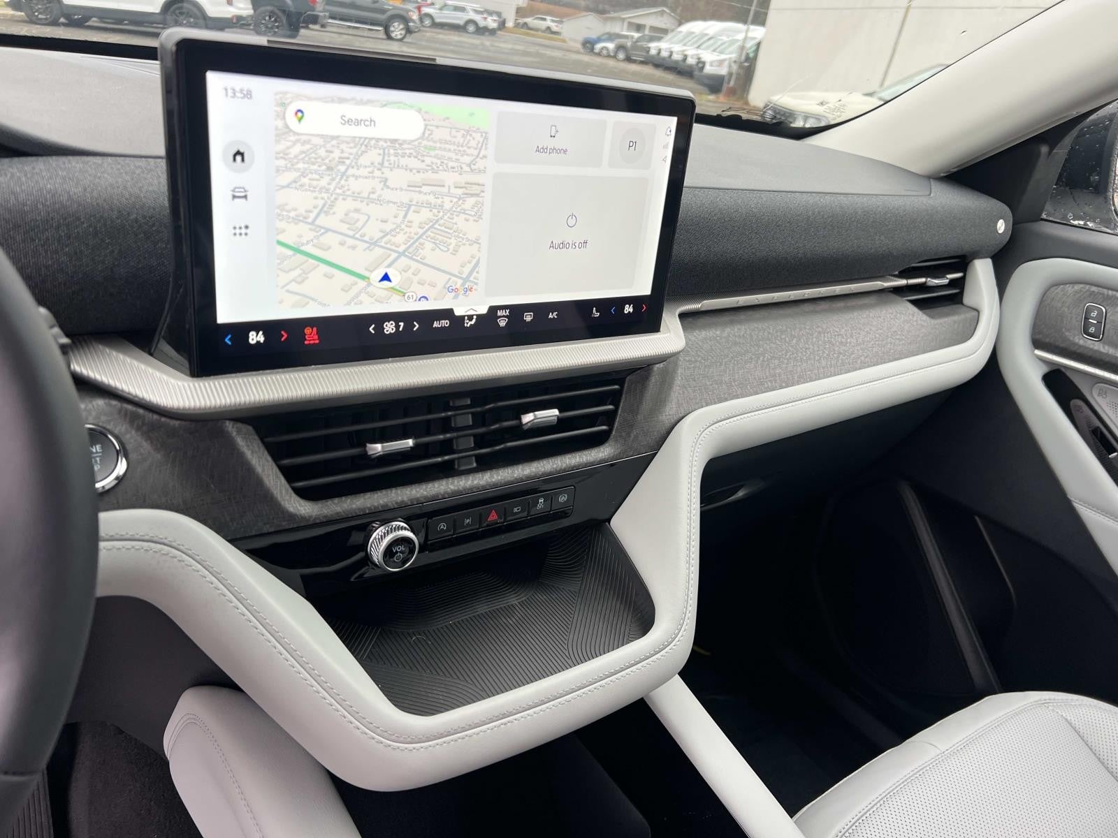 2026 Ford Explorer PLATINUM 4WD