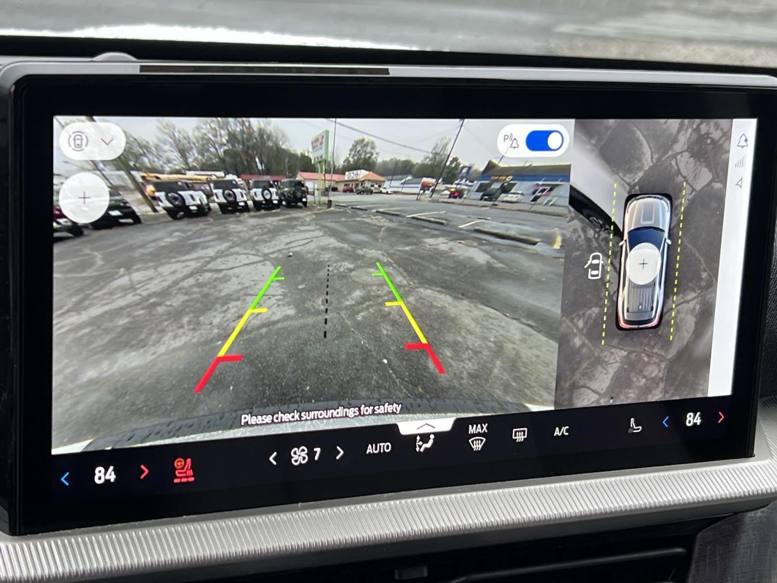 2026 Ford Explorer PLATINUM 4WD