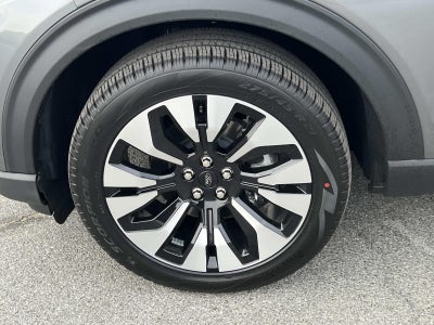 2026 Ford Explorer PLATINUM 4WD