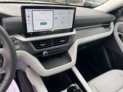 2026 Ford Explorer PLATINUM 4WD