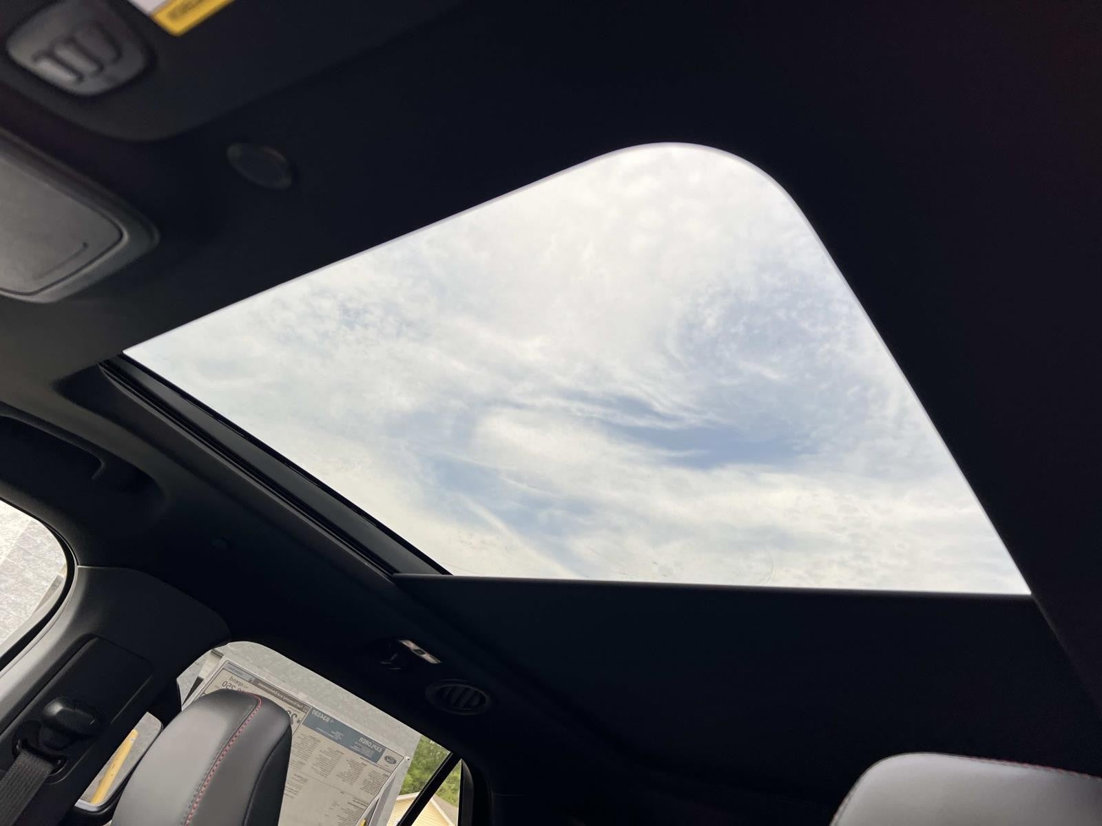 2026 Ford Explorer ST-LINE 4WD