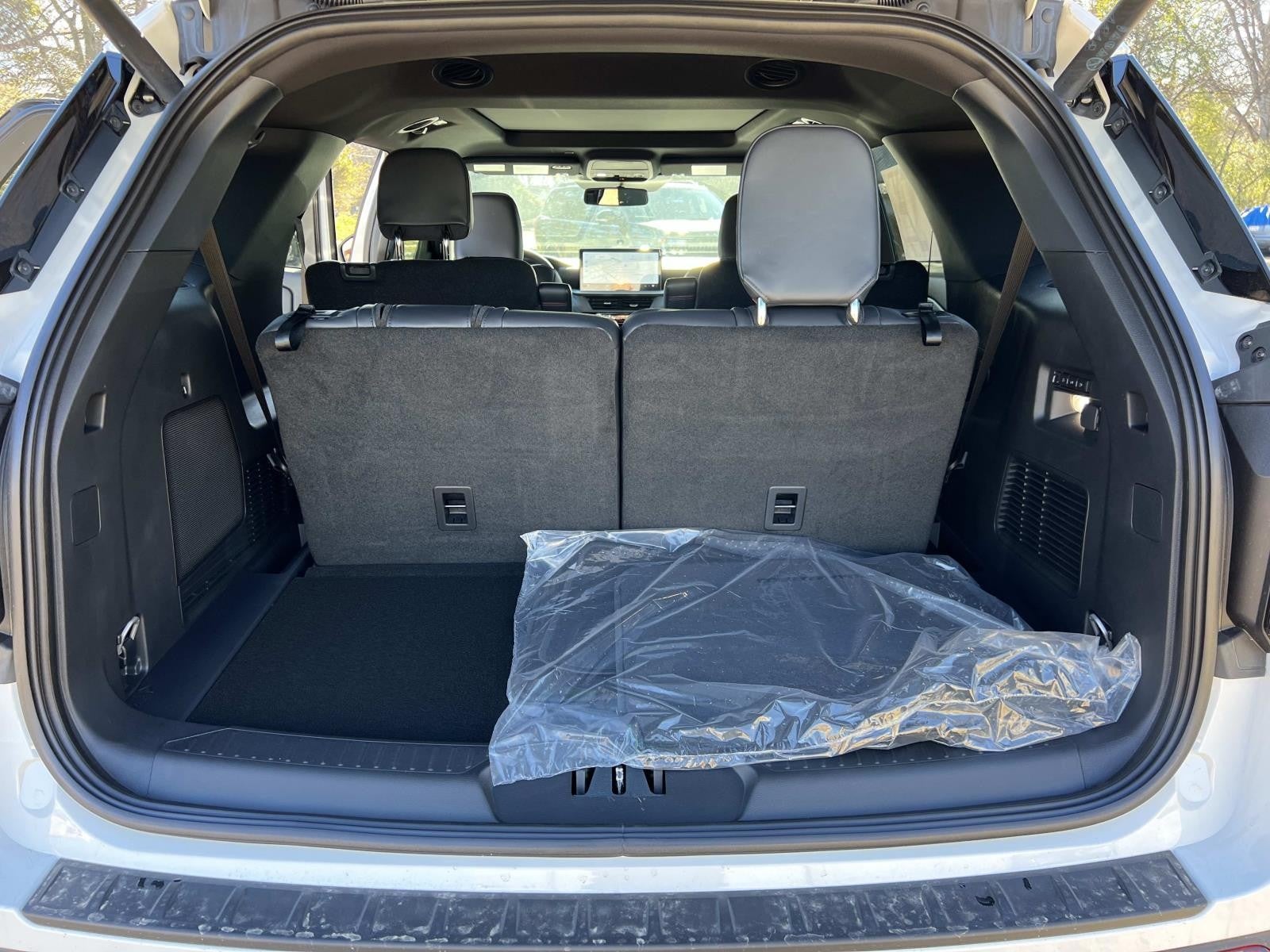 2026 Ford Explorer ST RWD