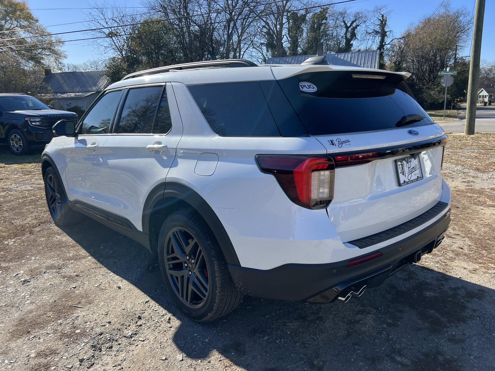 2026 Ford Explorer ST RWD