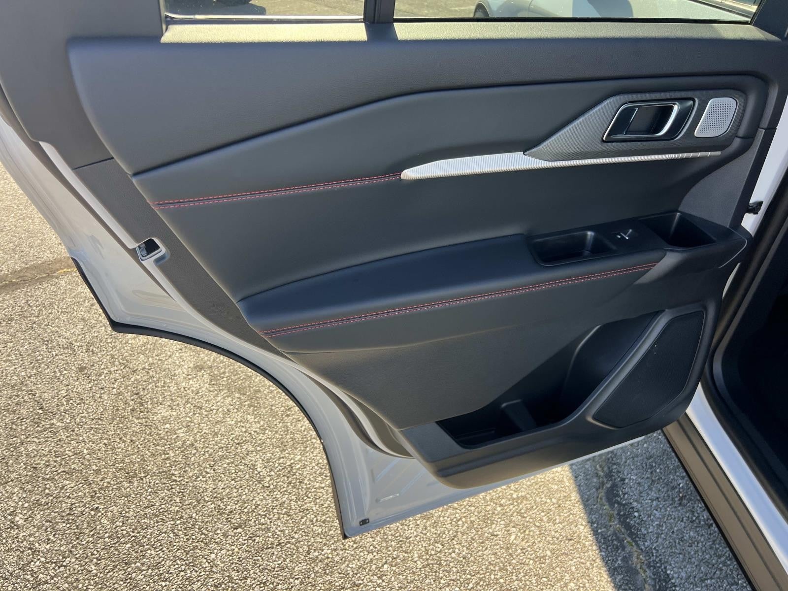 2026 Ford Explorer ST RWD