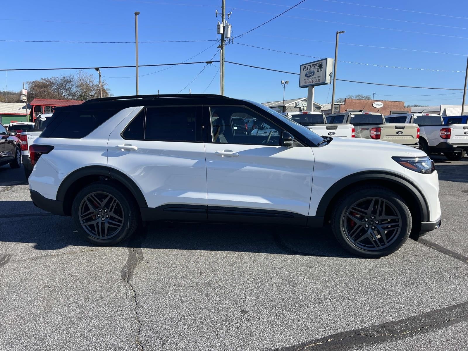 2026 Ford Explorer ST RWD