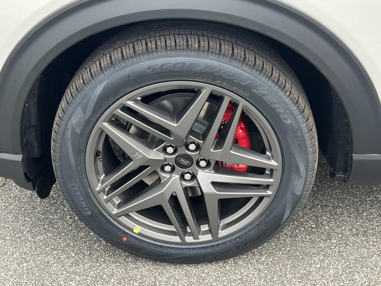 2026 Ford Explorer ST 4WD