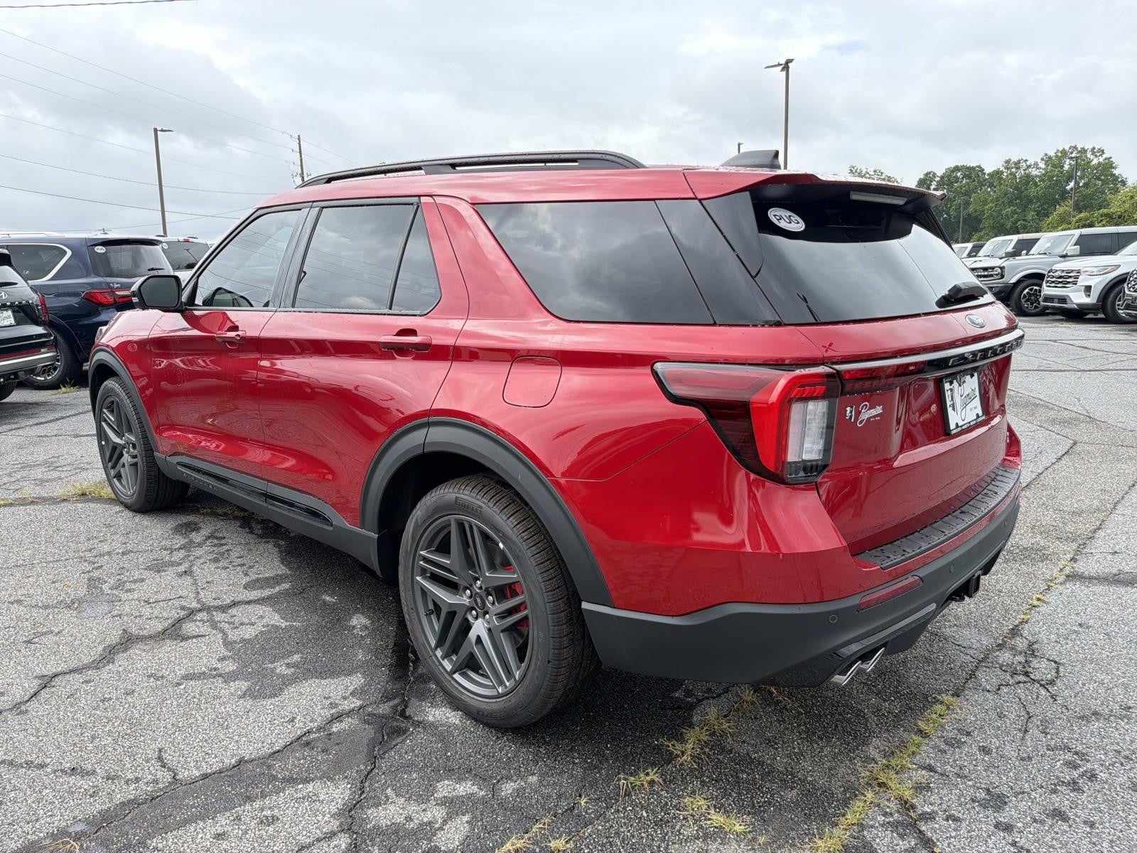 2026 Ford Explorer ST 4WD