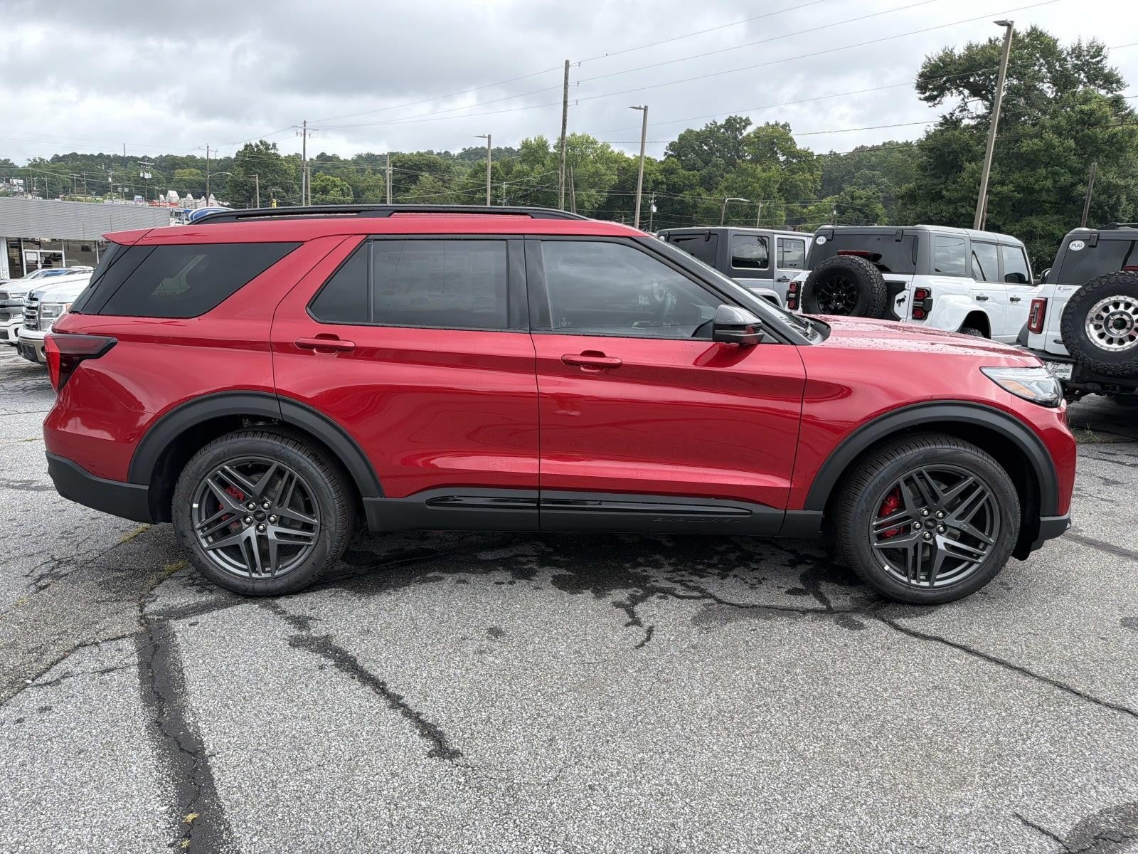 2026 Ford Explorer ST 4WD