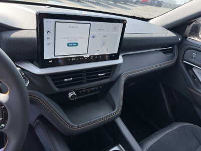 2026 Ford Explorer TREMOR 4WD