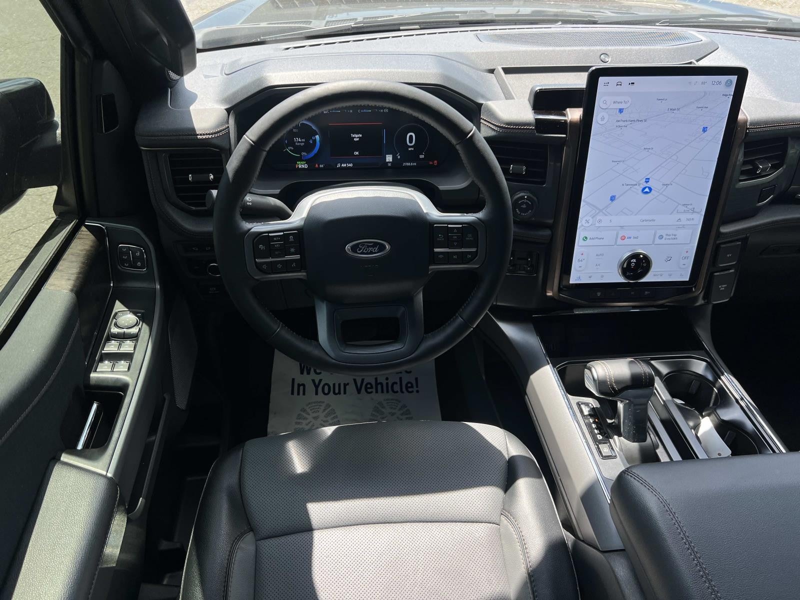 2023 Ford F-150 Lightning LARIAT