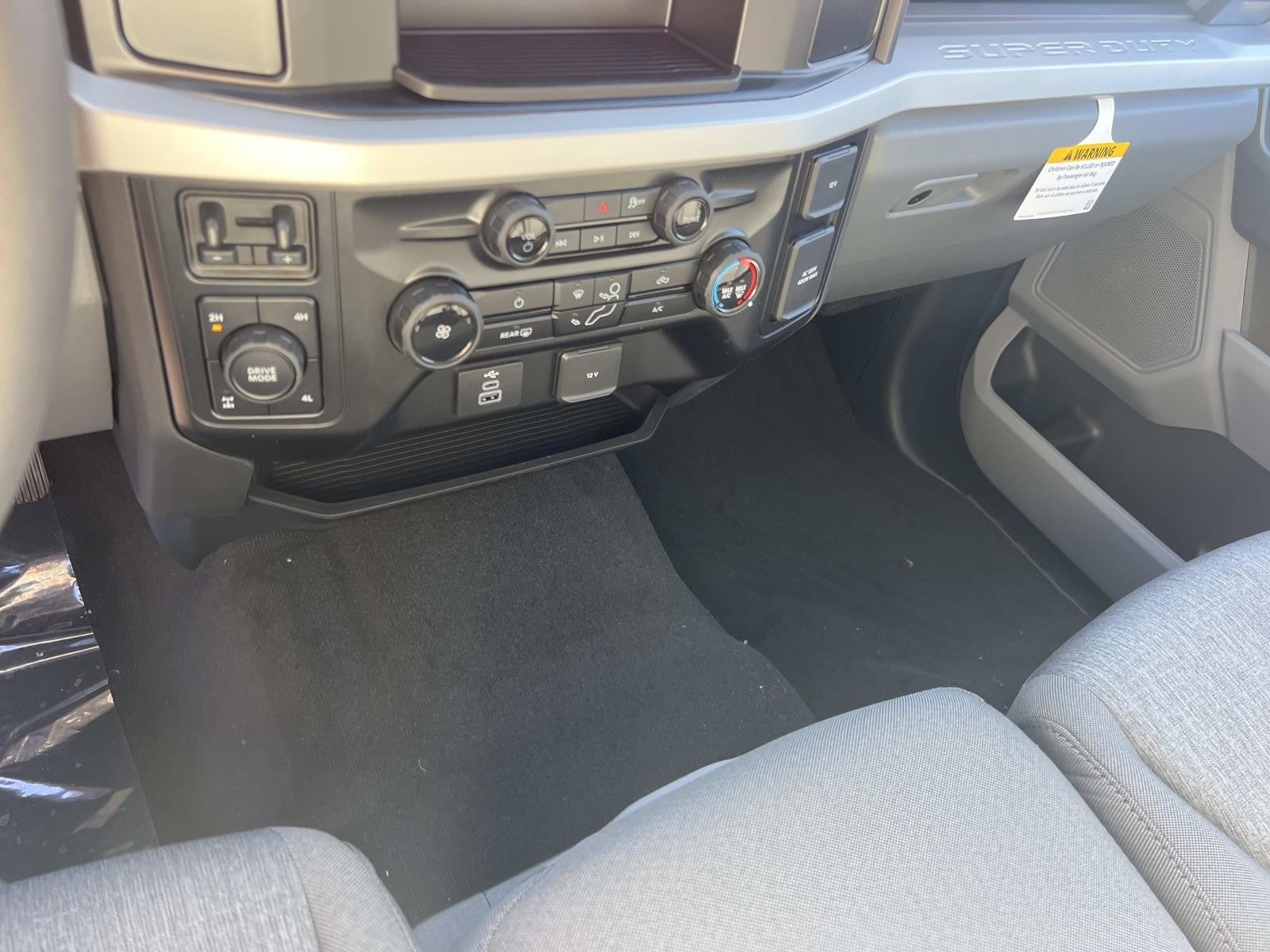 2026 Ford Super Duty F-250 SRW XL 4WD CREW CAB 6.75' BOX