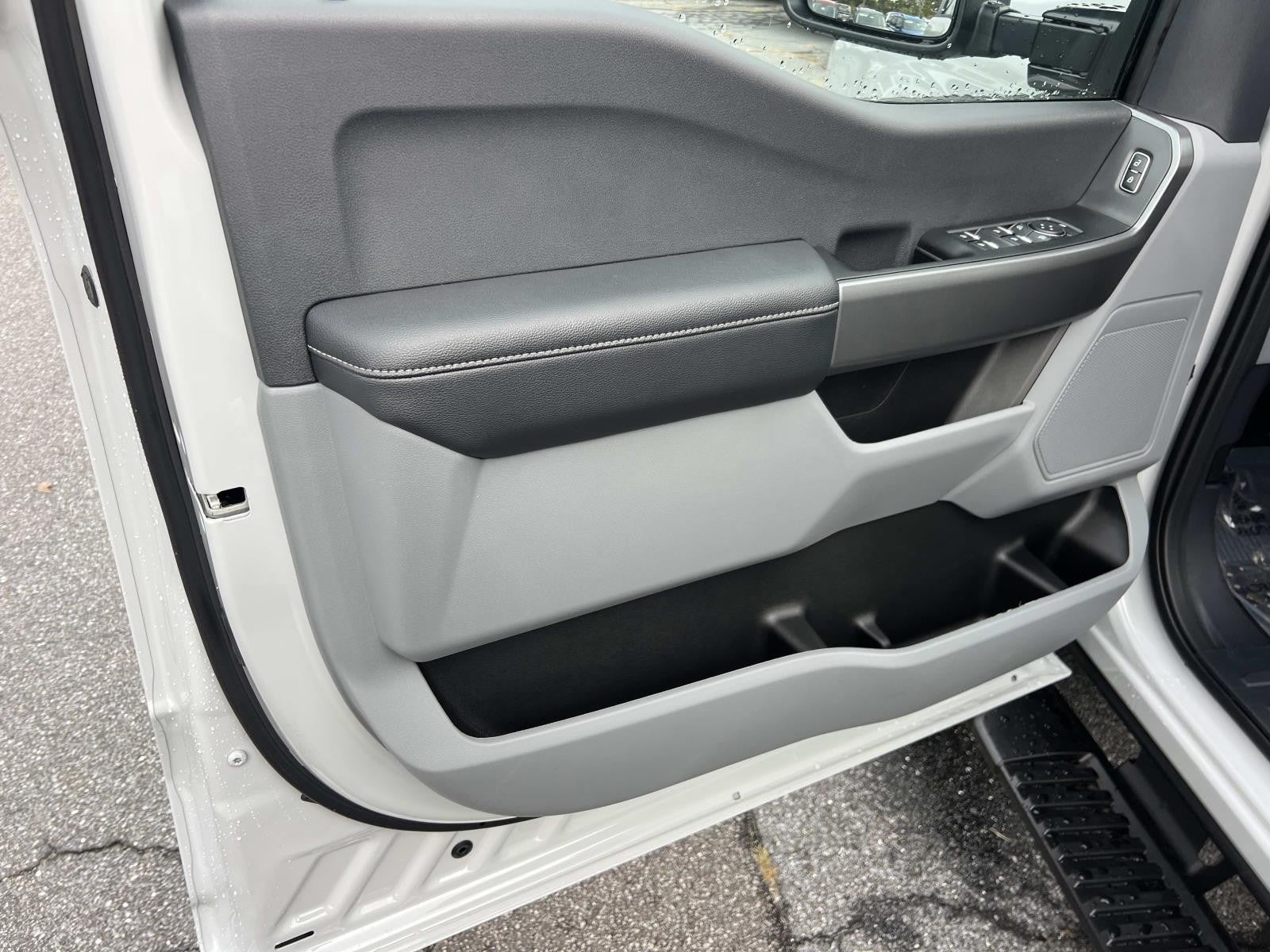 2026 Ford Super Duty F-250 SRW XL 4WD CREW CAB 6.75' BOX