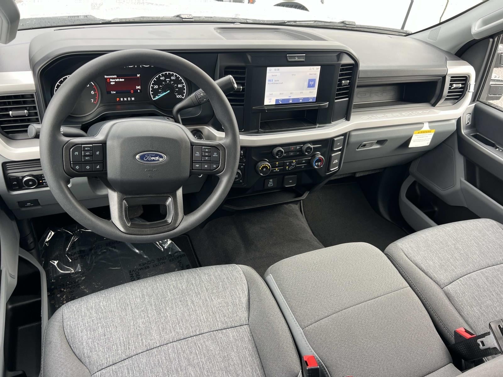 2026 Ford Super Duty F-250 SRW XL 4WD CREW CAB 6.75' BOX