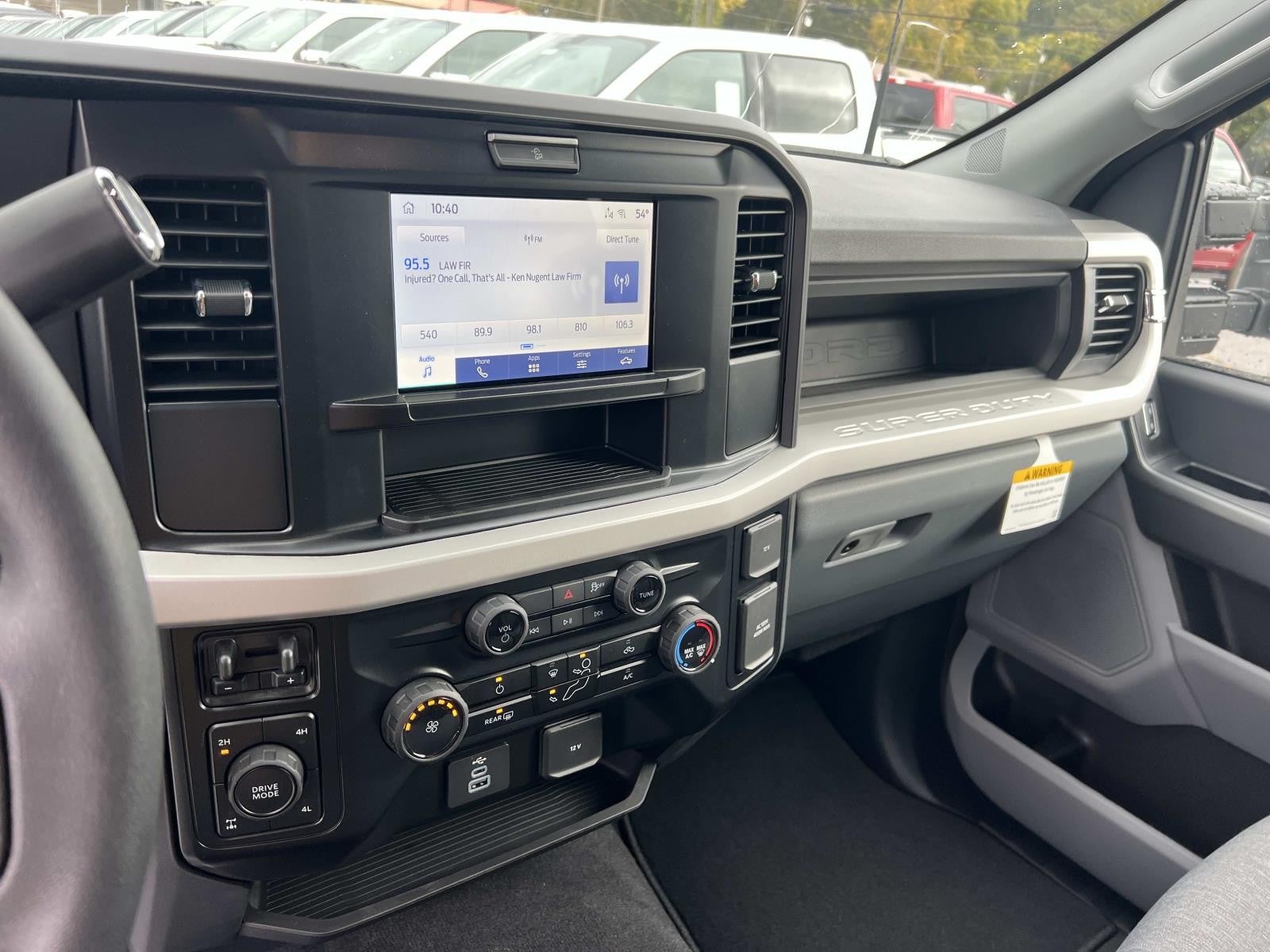 2026 Ford Super Duty F-250 SRW XL 4WD CREW CAB 6.75' BOX