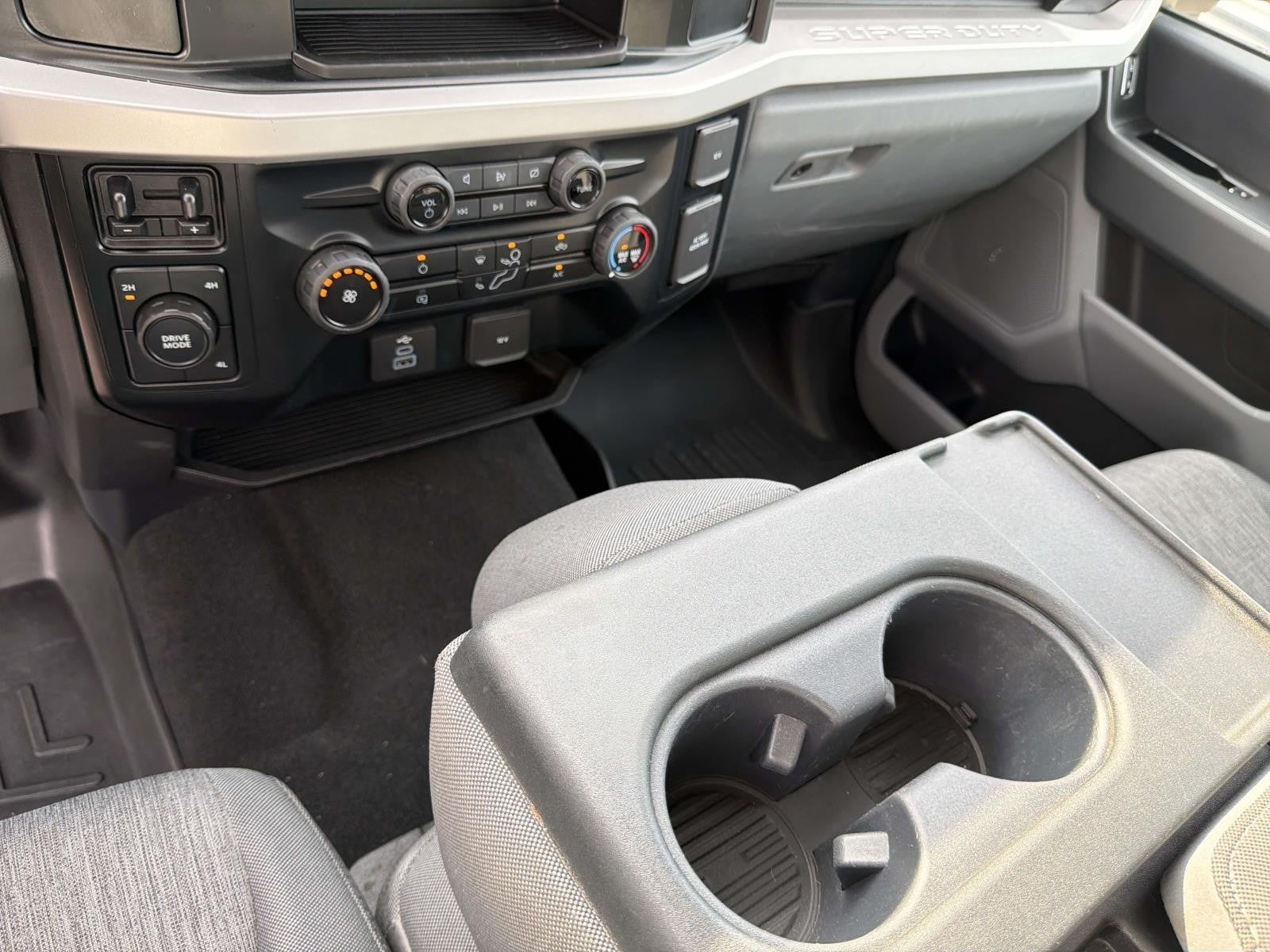 2023 Ford Super Duty F-250 SRW XL 4WD CREW CAB 6.75' BOX