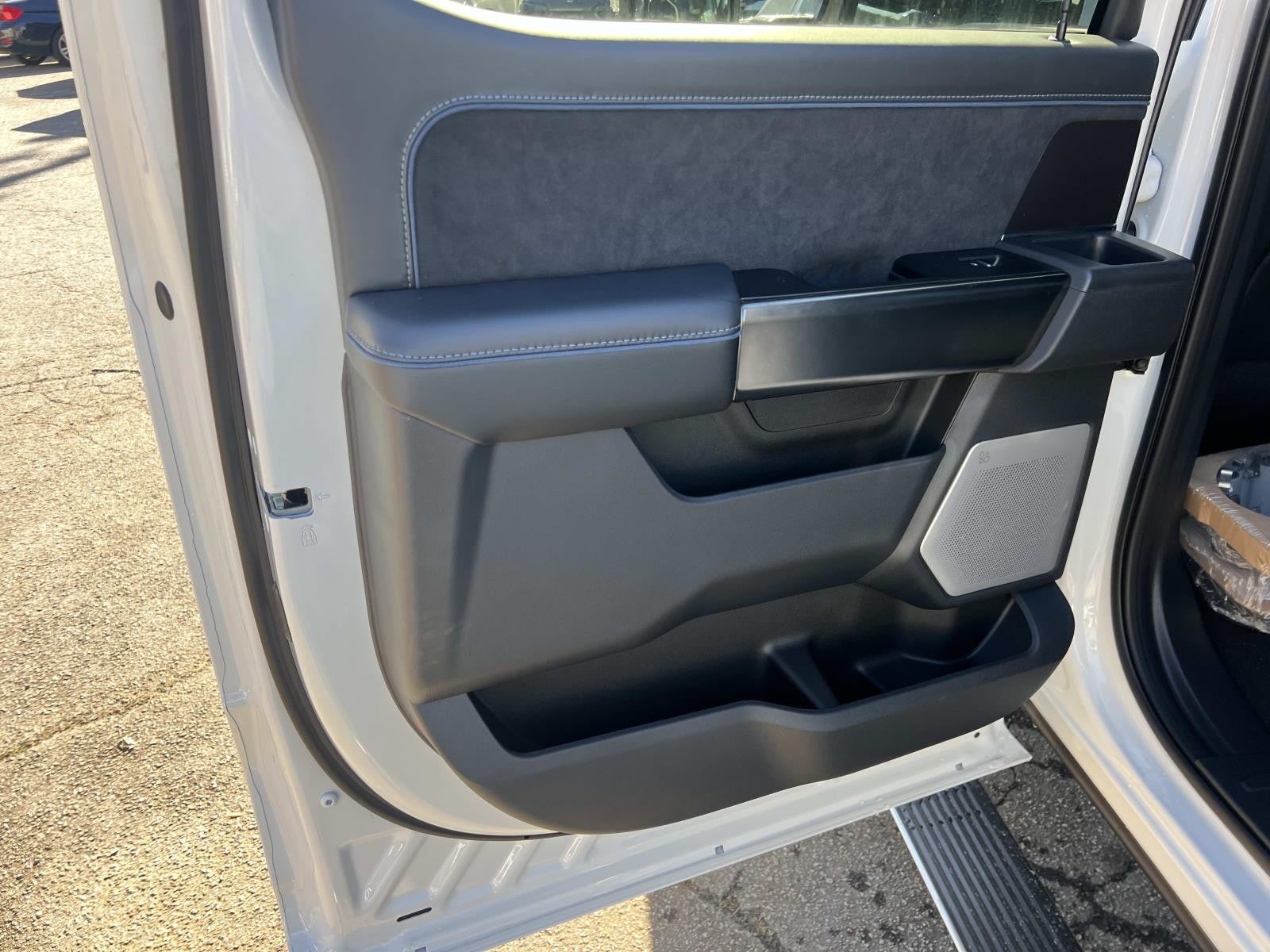 2026 Ford Super Duty F-250 SRW PLATINUM 4WD CREW CAB 6.7